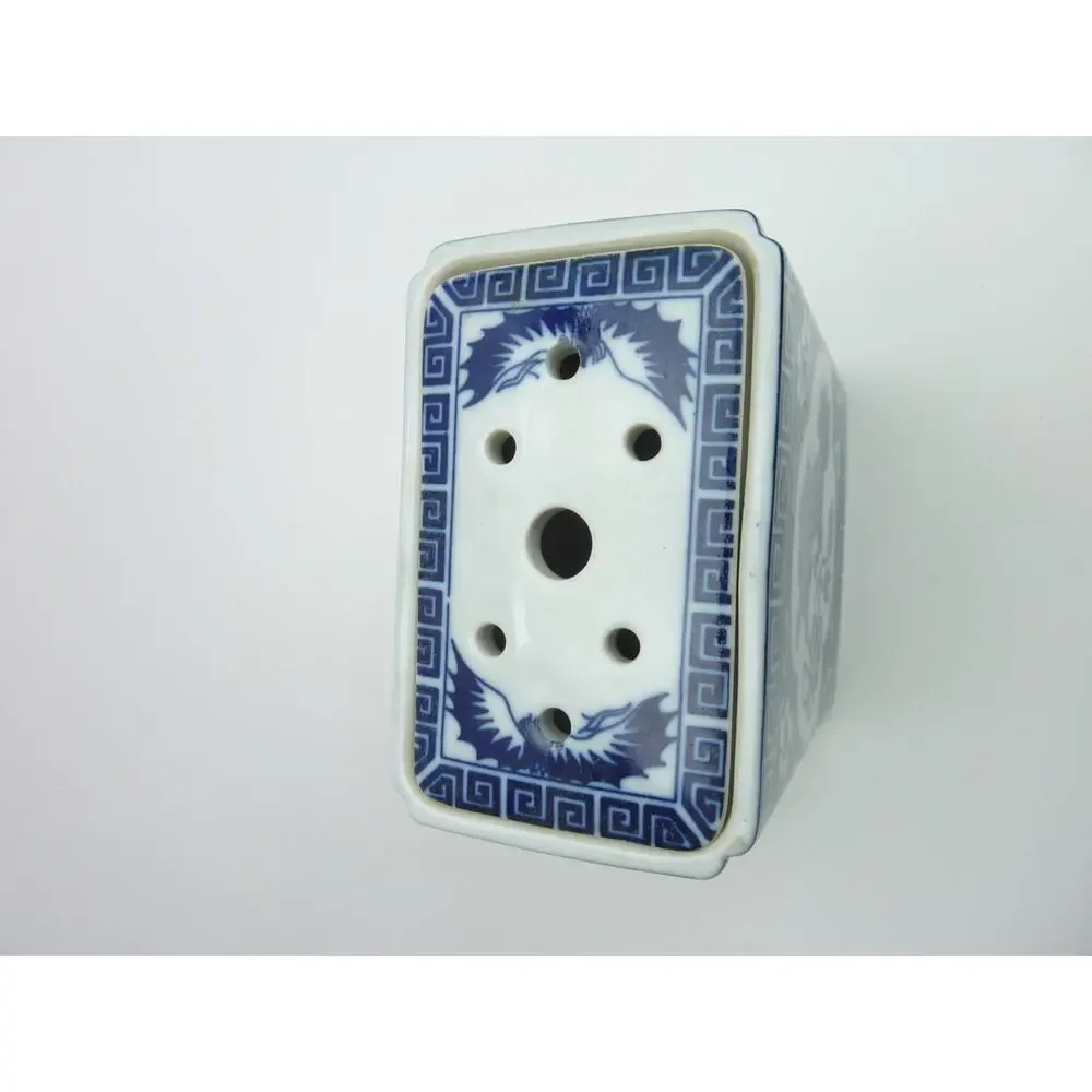 Vintage Chinese Porcelain Pot Foo Dog Lions Blue White Bud Vase Tea Caddy Jar